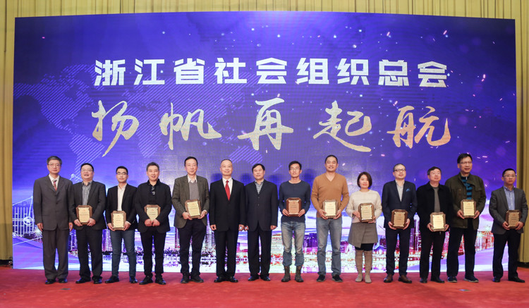 微信图片_20181129154852_副本.jpg