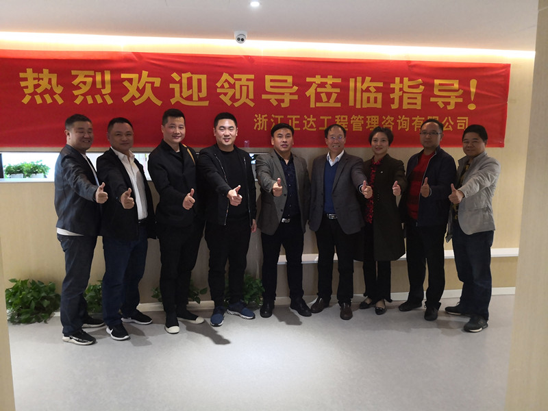 微信图片_20181113141223_副本.jpg