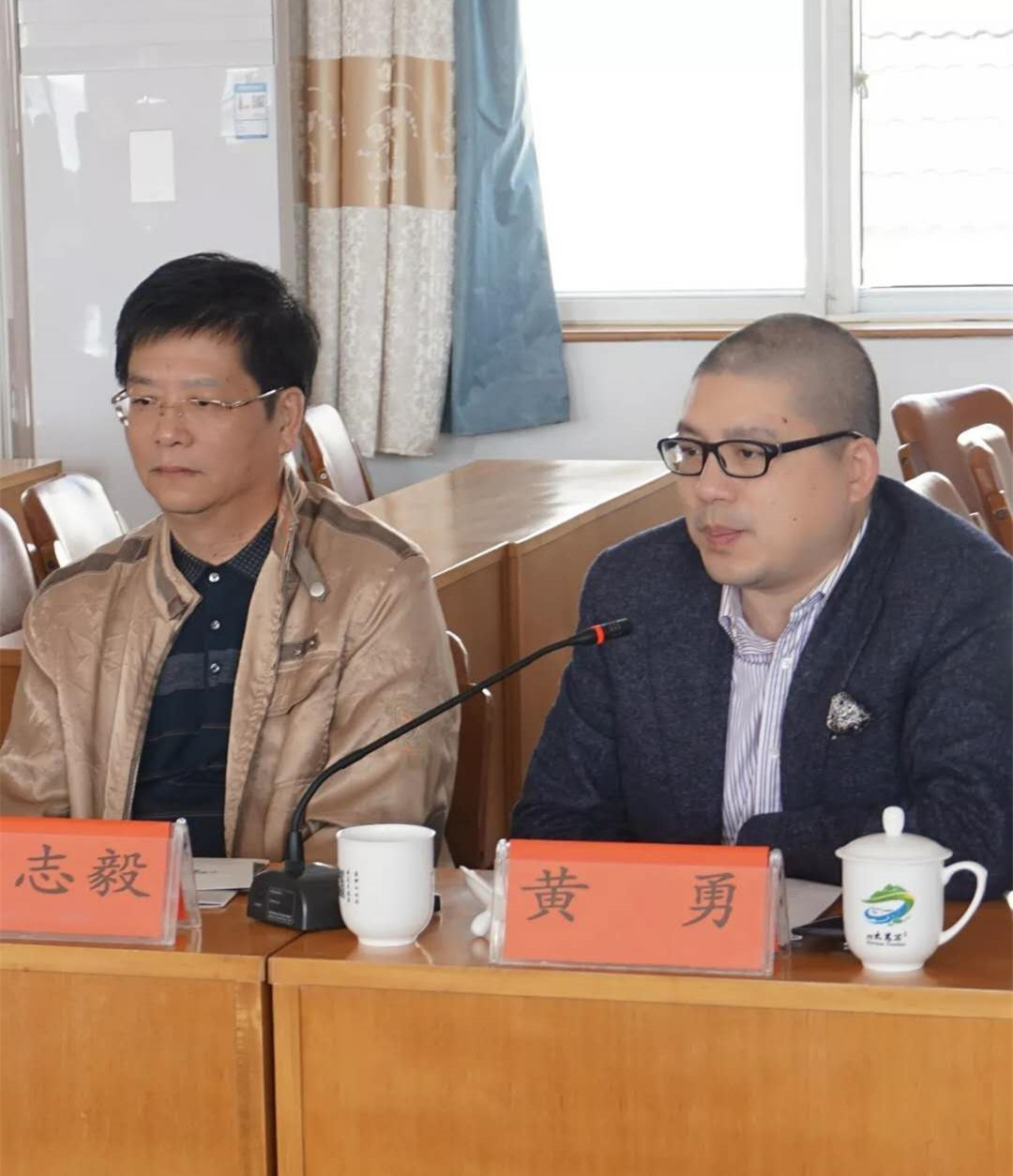 微信图片_20171025120821_副本.jpg
